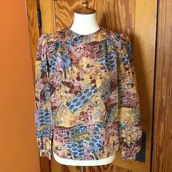 SOLD Vintage dressy patchwork print pretty blouse - Picture 4 of 8